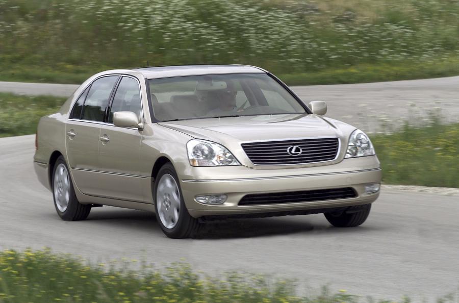  Lexus LS430 2001 года  (фото 38 из 56)